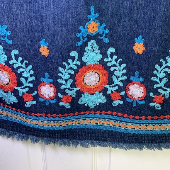 J Jill Denim embroidered sheath dress size small - Picture 4 of 10